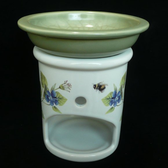 Hallmark Marjolein Bastin Natures Sketchbook Tart Burner 2pcs - Picture 2 of 4